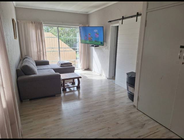 3 BEDROOM HOUSE FOR SALE IN VANDERBIJLPARK SE 6